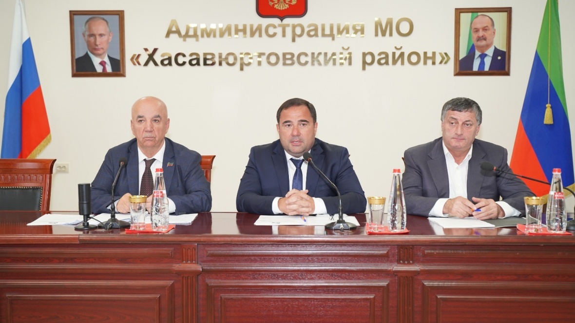 В Хасавюртовском районе состоялась сессия Собрания депутатов муниципального района.