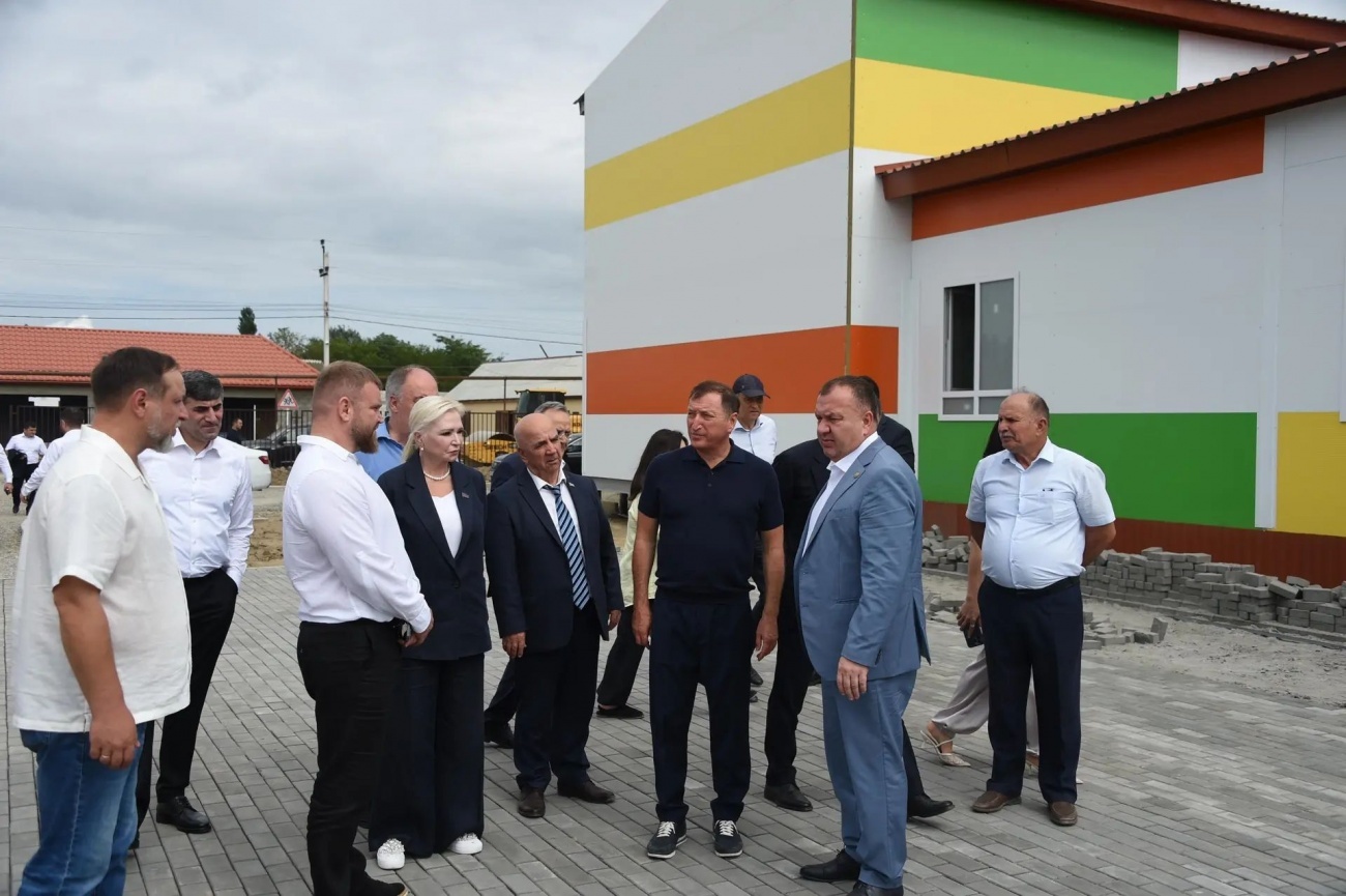 Строительство новой модульной  школы в селе Адильотар