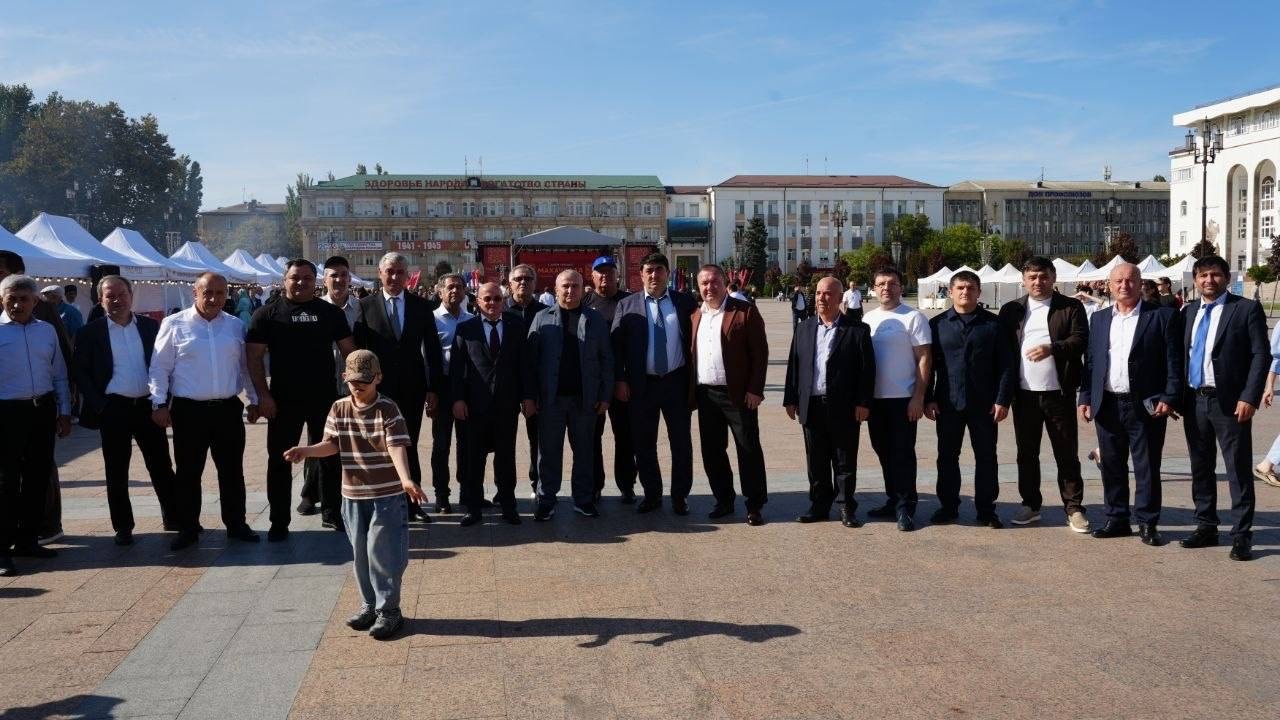 Хасавюртовский район принял участие в мероприятиях, посвящённых 169-летию Махачкалы